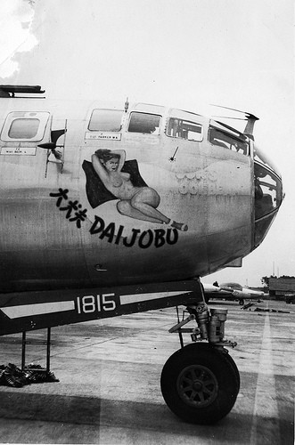 日本への空襲や原爆投下などに使用された米軍「B-29爆撃機」に「Chotto Matte」号（チョット待って号）が存在していた大丈夫が実在したっぽいのは確認したから