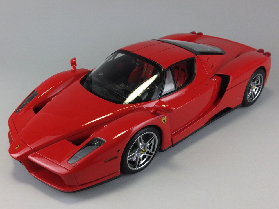 最大70%OFFクーポン フェラーリ Enzo Ferrari 24