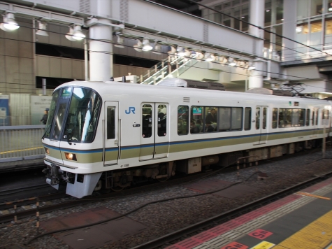JR西日本 221系 電車 大和路快速